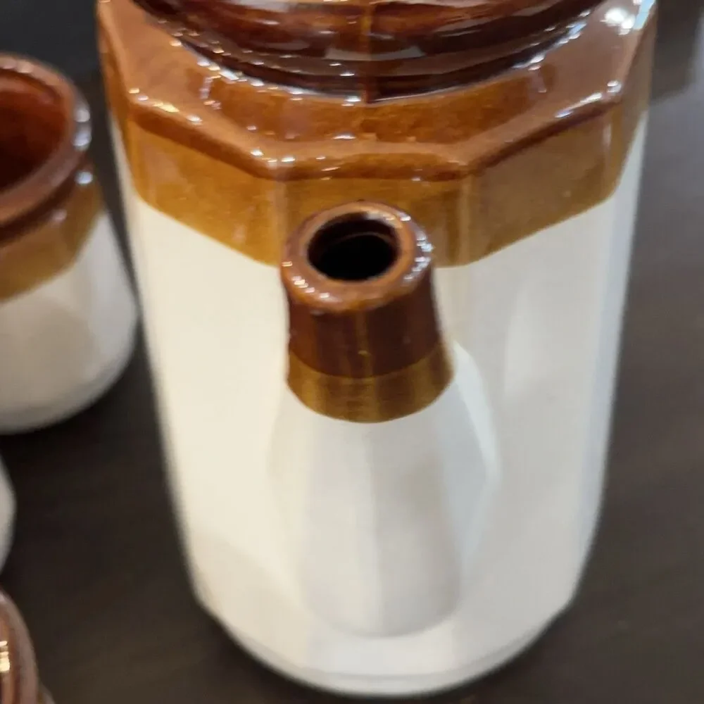 Coffee Pot and 5 Mugs Set Ceramic Octagonal Two-Tone Brown Cream Taiwan 9